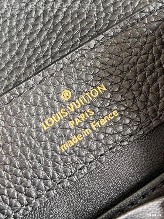 VUITTON LOUIS CAPUCINES MINI-21*14*8CM 0524